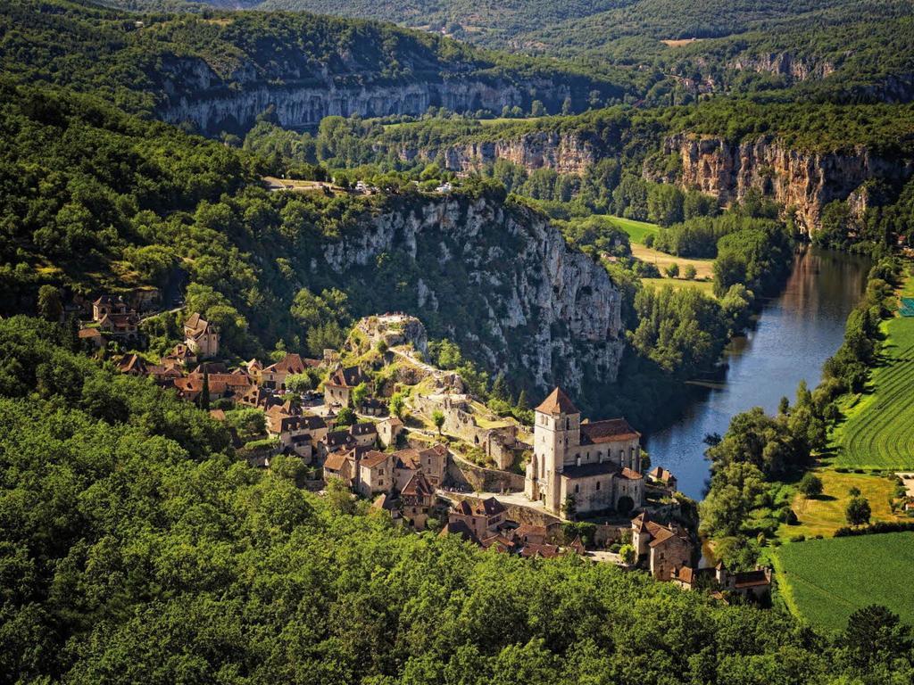 Готель Le Lac Bleu Lacapelle-Marival Екстер'єр фото